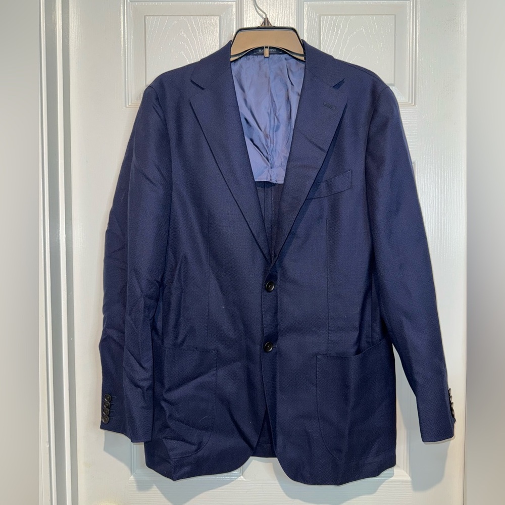 Suitsupply Blue Sport Coat with Notched Lapels. Pure Italian Wool.